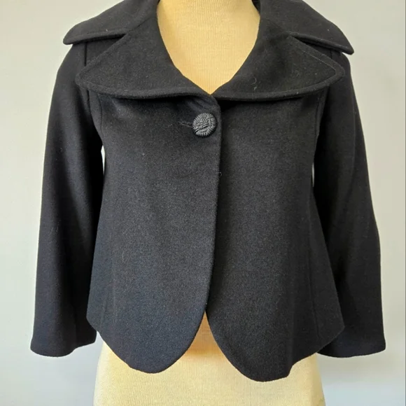 TOBIAS NWT 100% Wool Cropped Black Women's Jacket. Size 2 - Picture 1 of 16